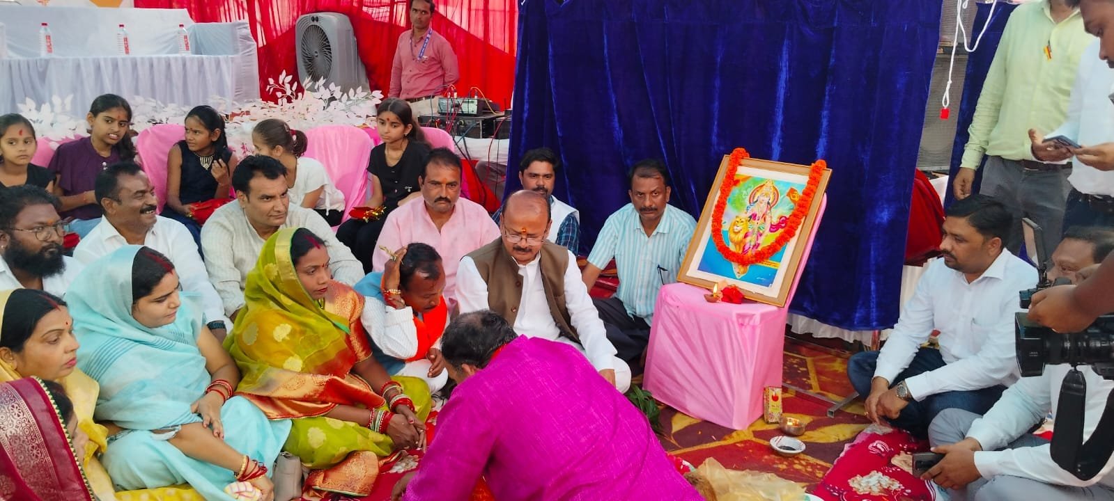 विभिन्न कार्यों को मंत्री श्री जायसवाल ने किया लोकार्पित&nbsp; व भूमिपूजन