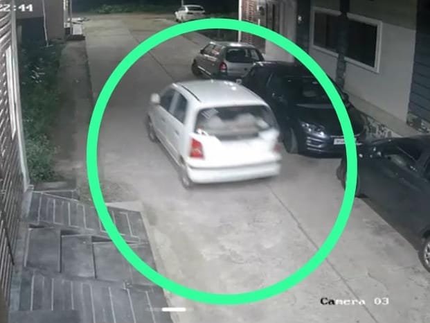 GPS की मदद से दूसरी पत्नी ने पति को होटल में Girlfriend के साथ पकड़ा, फिर जो हुआ, हो गया वायरल