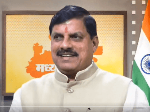 सीएम मोहन यादव का करारा हमला उद्धव ठाकरे पर चीरहरण और कांग्रेस पर रसातल में जाने का आरोप