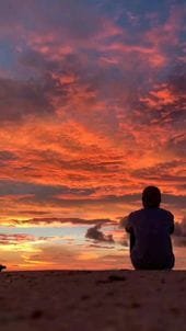 टूटते रिश्ते, बिखरता परिवार रिश्तों की उलझती रील्स