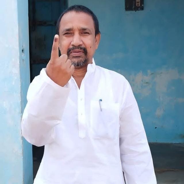 मास डिपोर्टिंग से दो करोड़ वैध-अवैध शरणार्थी तबाह होंगे अवैध शरणार्थियों पर वज्रपात