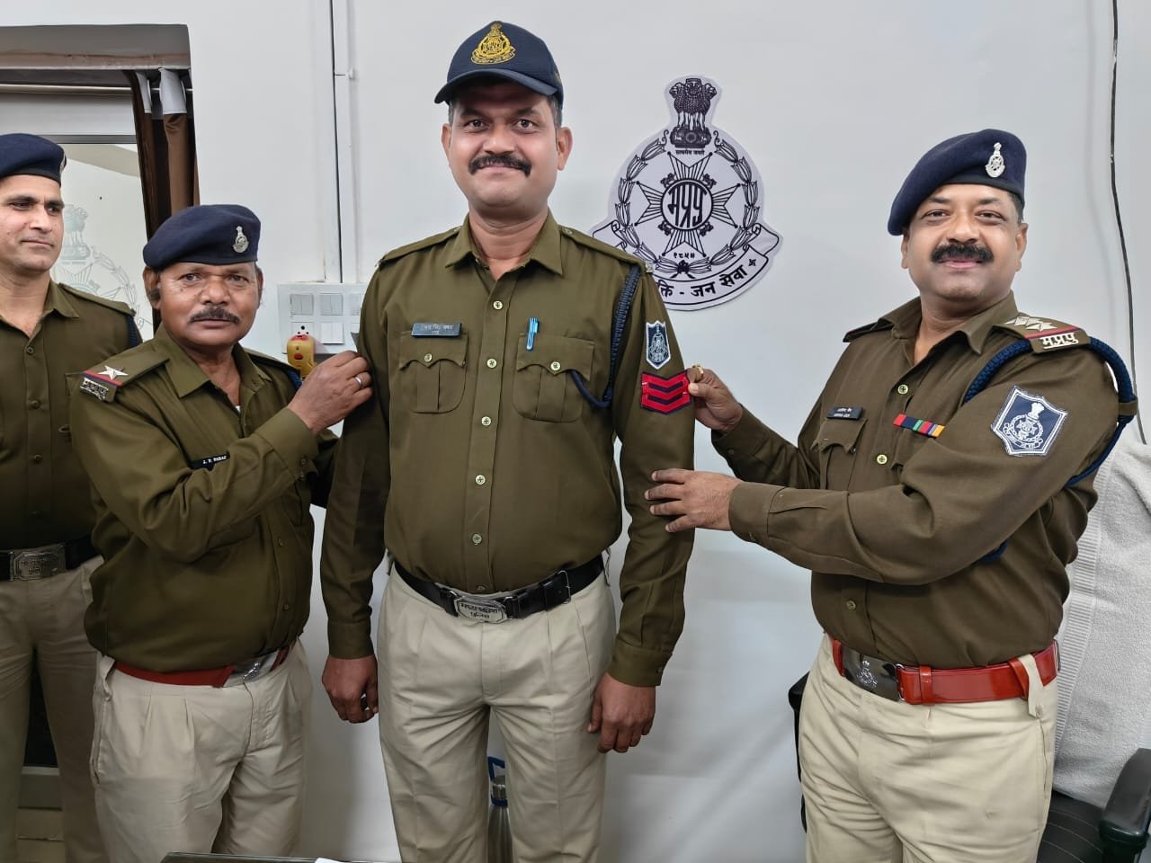 कोतवाली अनूपपुर के गुपाल सिंह बने प्रधान आरक्षक, पुलिस विभाग में हर्ष