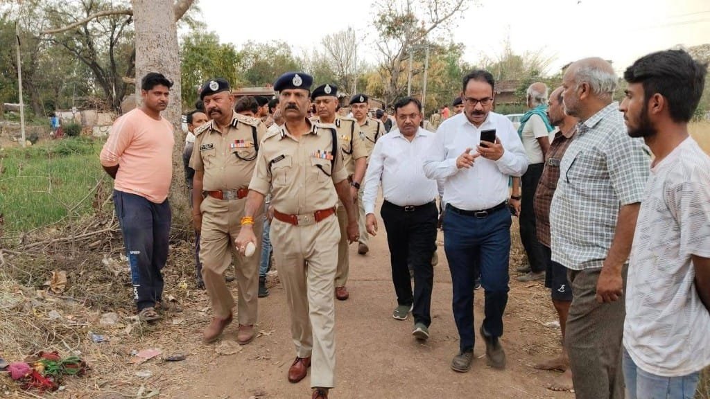 मऊगंज हत्याकांड दबंगों की बर्बरता, की साजिश और कानून व्यवस्था पर सवाल