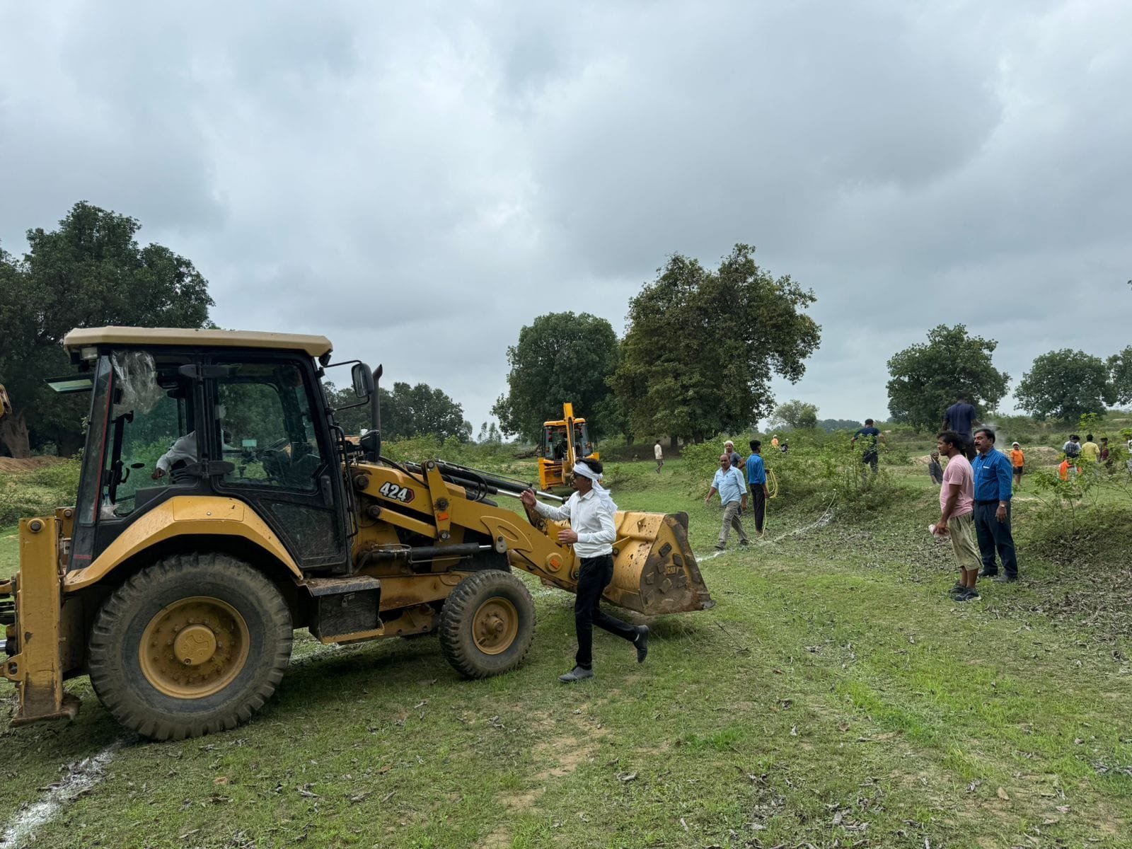 अनूपपुर रक्सा कोलमी मॉडल विश्वास और परंपरा से औद्योगिक प्रोजेक्ट की अनूठी शुरुआत