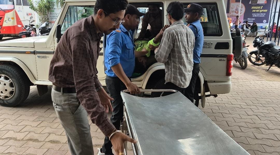 मानवता बनी हमसफर राहगीर योजना से जागा करुणा भाव, सड़क पर घायल को मिली नई ज़िंदगी