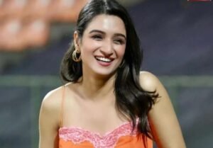 महादेव बेटिंग ऐप केस: स्पोर्ट्स एंकर शेफाली बग्गा ने ED के सामने सरेंडर किए ₹1.20 करोड़